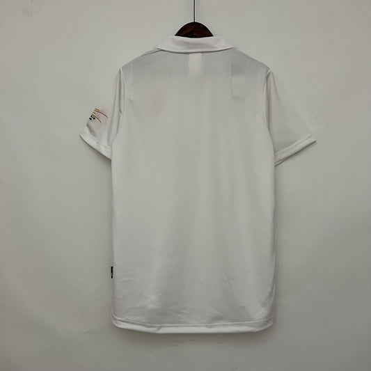 Real Madrid 2002/03 Home Retro Jersey