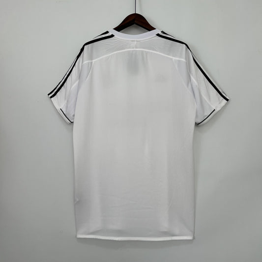 Real Madrid 2003/04 Home Retro Jersey