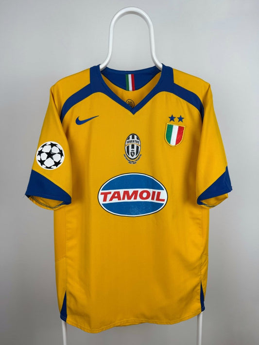 Juventus 2005/06 Away Jersey - Alessandro Del Piero