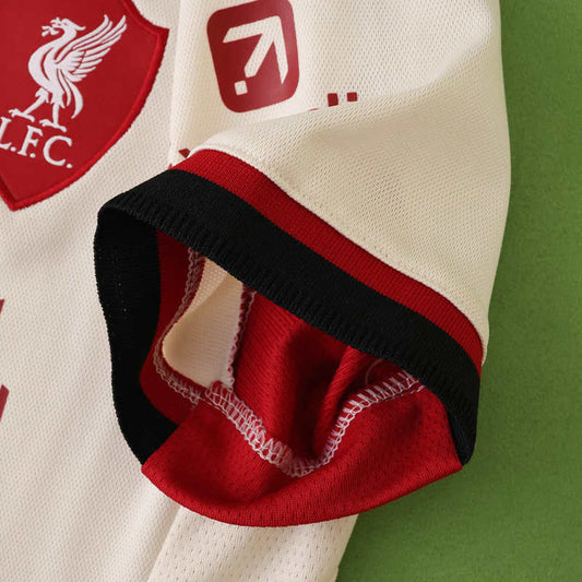 Liverpool 2025/26 Away Jersey - CHAMPIONS 2024/25 & Gold Trophy