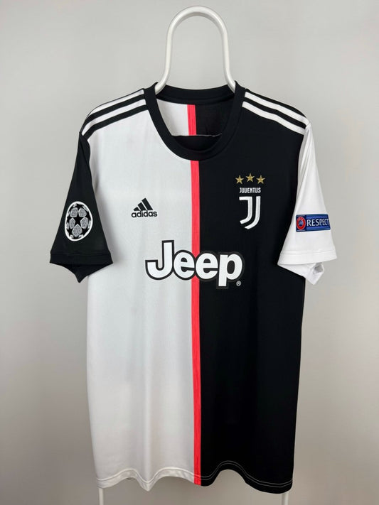 Juventus 2019/20 Home Jersey - Cristiano Ronaldo