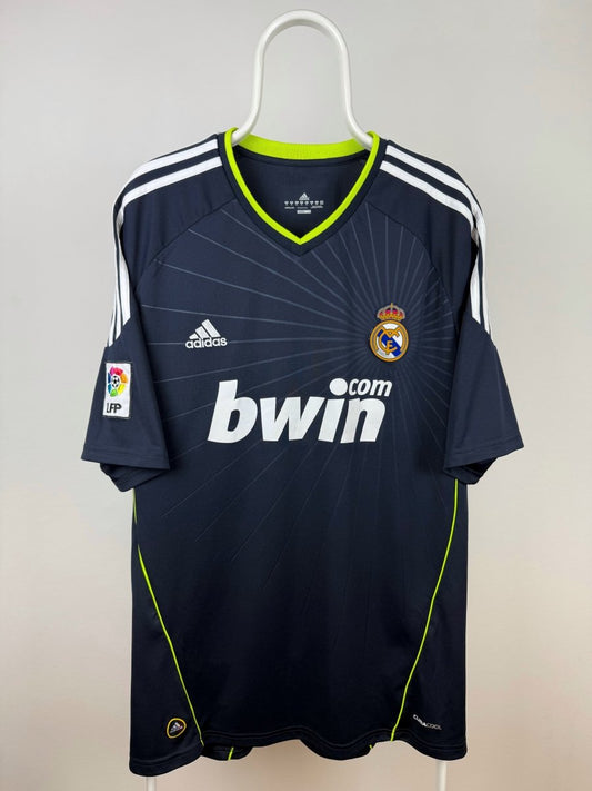 Real Madrid 2010/11 Away Jersey - Cristiano Ronaldo