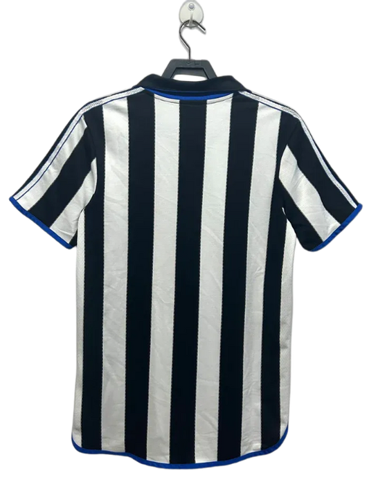 Newcastle United 2000/01 Home Jersey - Retro Version