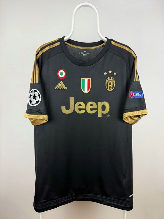 Juventus 2015/16 Away Jersey - Paul Pogba