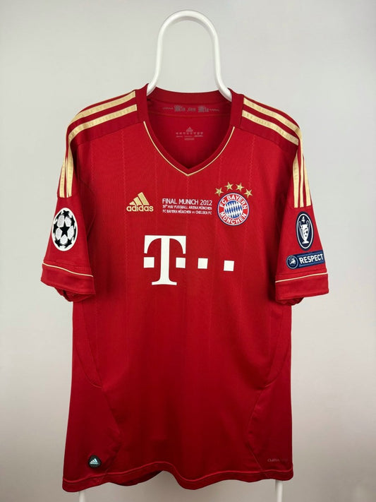 Bayern Munich 2011/12 Home Jersey - Toni Kroos