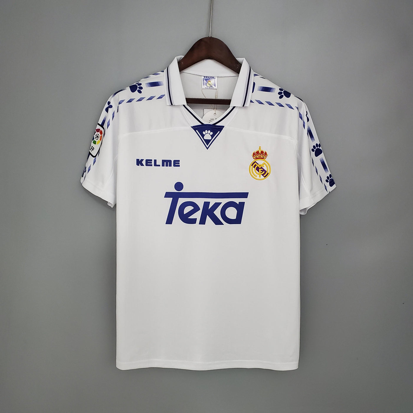 Real Madrid 1996/97 Home Retro Jersey