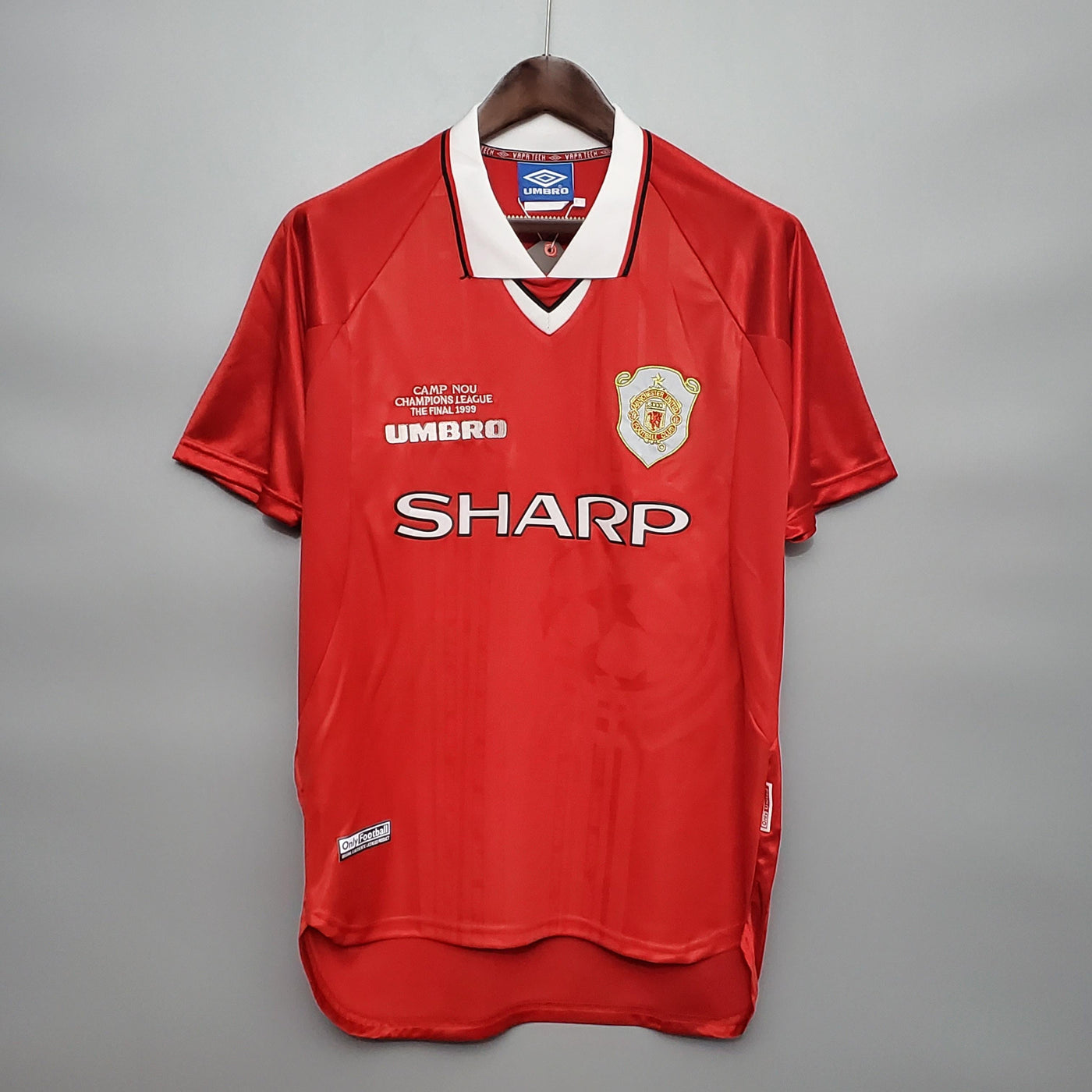 Manchester United 1999/00 Home Retro Jersey