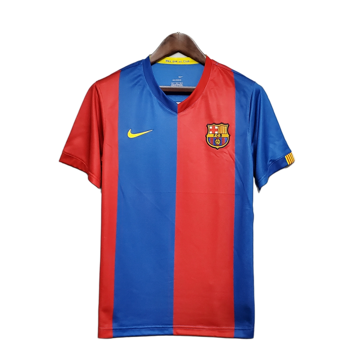 FC Barcelona 2006/07 Home Jersey – Retro Version