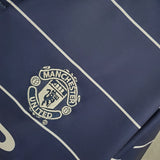 Manchester United 1999/00 Away Jersey – Retro Version