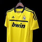 Real Madrid 2011/12 Goalkeeper Jersey – Retro Version – Yellow