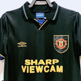 Manchester United 1993/94 Away Jersey – Retro Version