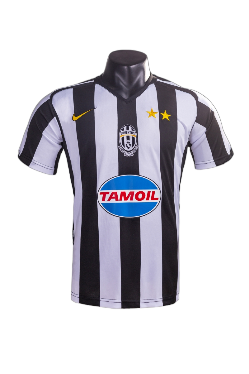Juventus 2005/06 Home Jersey – Retro Version