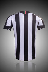 Juventus 2005/06 Home Jersey – Retro Version