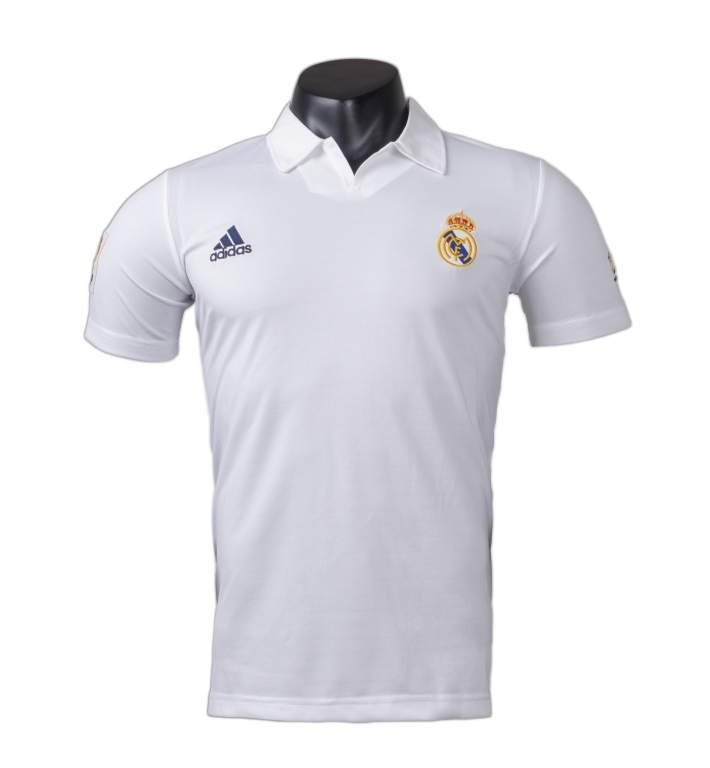 Real Madrid 2001/02 Home Jersey – Retro Version
