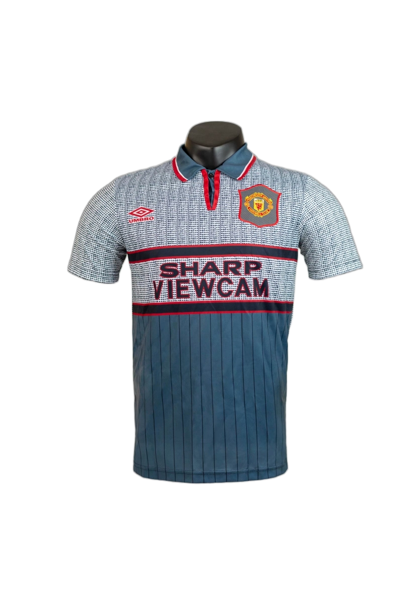 Manchester United 1995/96 Third Jersey – Retro Version