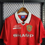 Manchester United 1999/00 Home Jersey – Retro Version