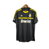 Real Madrid 2011/12 Goalkeeper Jersey – Retro Version – Black