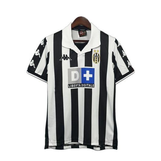 Juventus 1999/00 Home Jersey – Retro Version