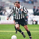 Juventus 1999/00 Home Jersey – Retro Version