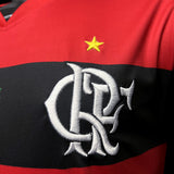 Flamengo 2010/11 Camisola principal – Versão retro