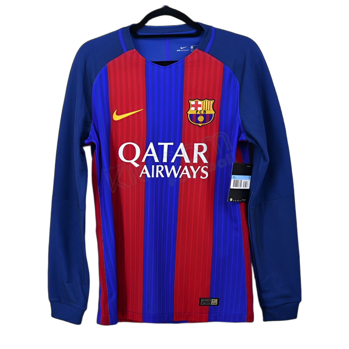 FC Barcelona 2016/17 Home Jersey – Long Sleeve – Retro Version