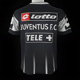 Juventus 2000/01 Training Training Top – Retro Version – Black