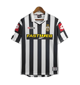 Juventus 2001/02 Home Jersey – Retro Version