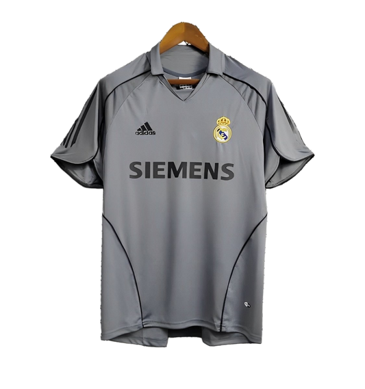 Real Madrid 2005/06 Third Jersey – Retro Version – Grey
