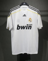 Real Madrid 2009/10 Camiseta local – Versión jugador – Versión retro