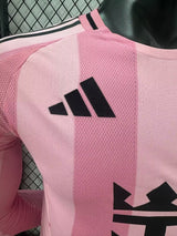 Inter Milan 2025/26 Camiseta visitante – Versión jugador – Manga larga – Rosa