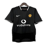 Manchester United 2003/05 Away Jersey – Retro Version