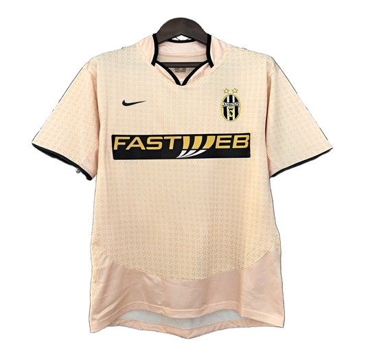 Juventus 2003/04 Away Jersey – Retro Version