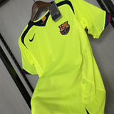 FC Barcelona 2005/06 Away Jersey – Retro Version