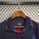 FC Barcelona 2002/03 Third Jersey – Retro Version