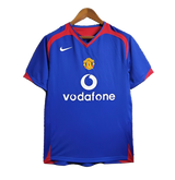 Manchester United 2005/06 Away Jersey – Retro Version
