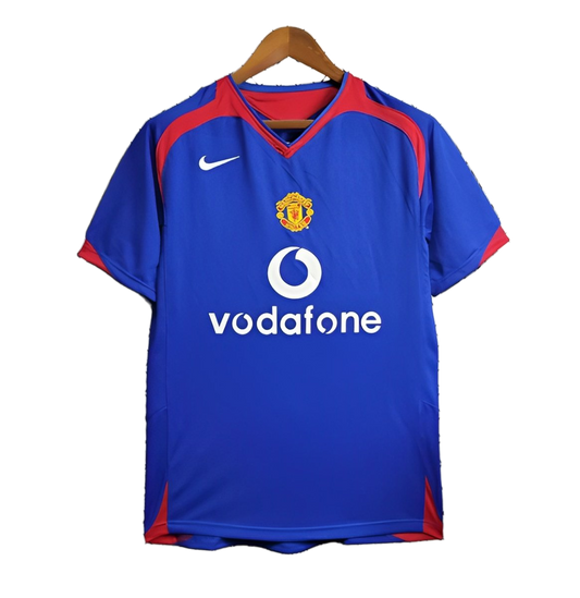 Manchester United 2005/06 Away Jersey – Retro Version