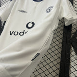 Manchester United 2000/01 Away Jersey – Retro Version
