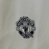 Manchester United 2000/01 Away Jersey – Retro Version