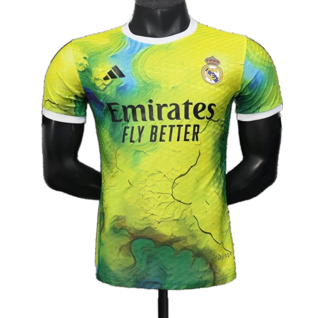 Real Madrid 2025/26 Goalkeeper Jersey – Player Version – Special Edition – Yellow