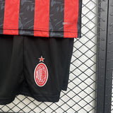AC Milan 2025/26 Kit infantil principal
