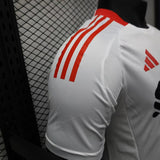 Liverpool 2025/26 Camiseta visitante – Versión jugador – Blanco