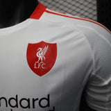 Liverpool 2025/26 Camiseta visitante – Versión jugador – Blanco