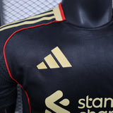 Liverpool 2025/26 Tercera camiseta – Versión jugador – Negro