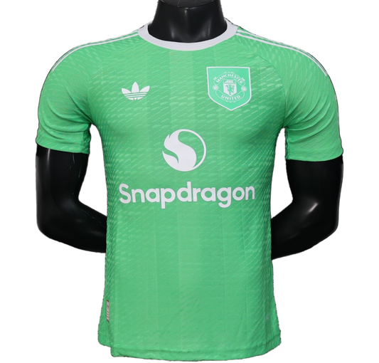 Manchester United 2025/26 Goalkeeper Jersey – Player Version – Green