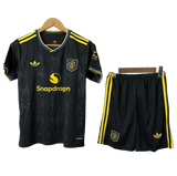 Manchester United 2025/26 Third Kids Kit