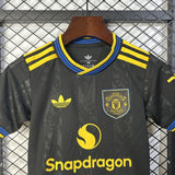 Manchester United 2025/26 Third Kids Kit