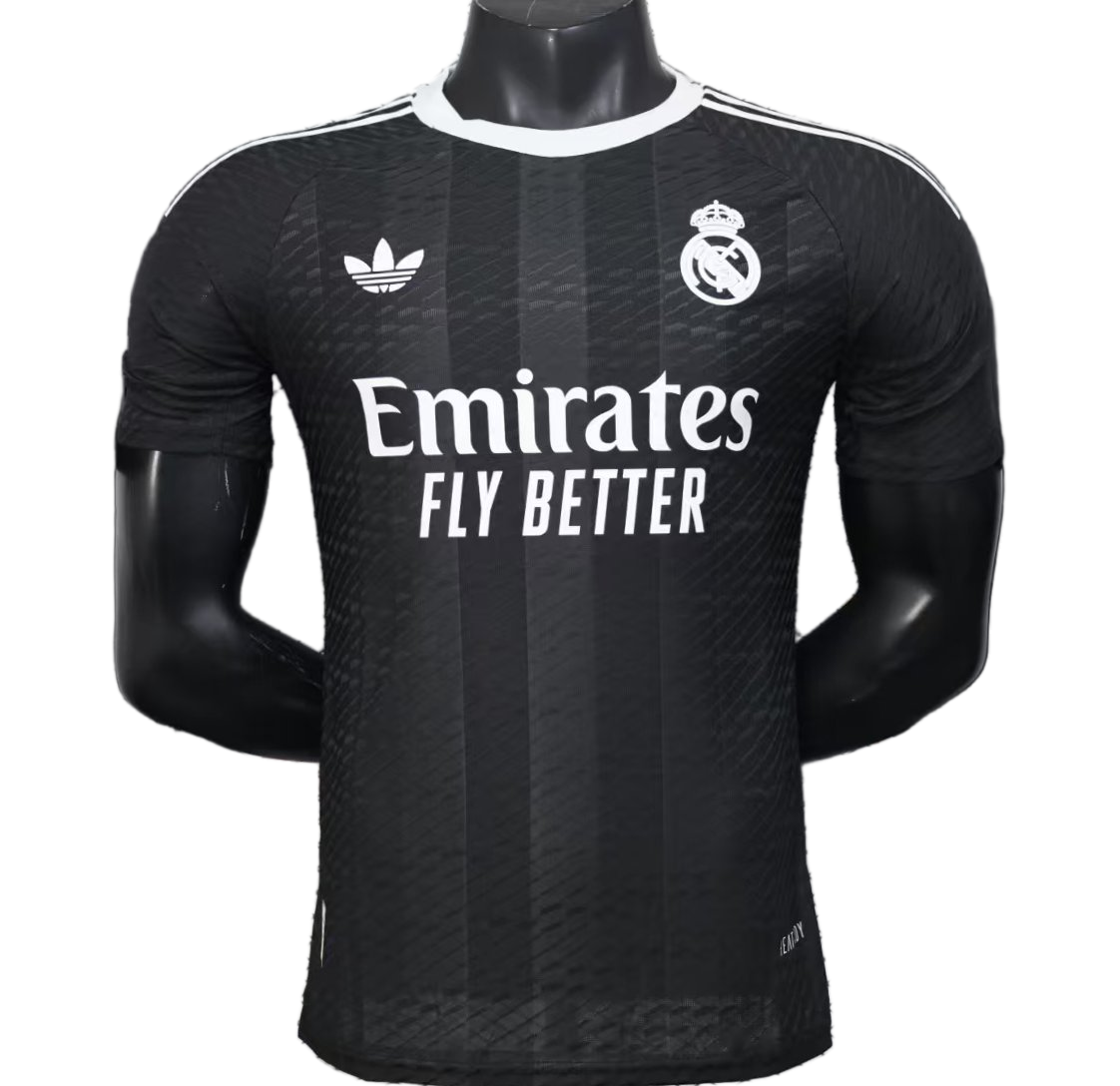 Real Madrid 2025/26 Goalkeeper Jersey – Player Version – Black