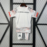 Bayern Munich 2025/26 Away Kids Kit