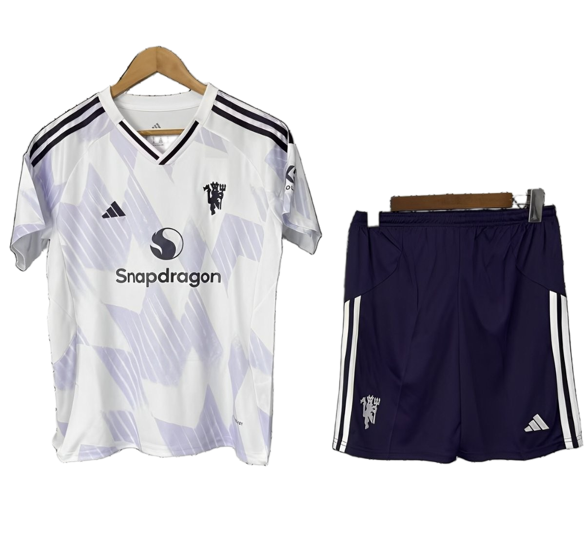 Manchester United 2025/26 Away Kids Kit