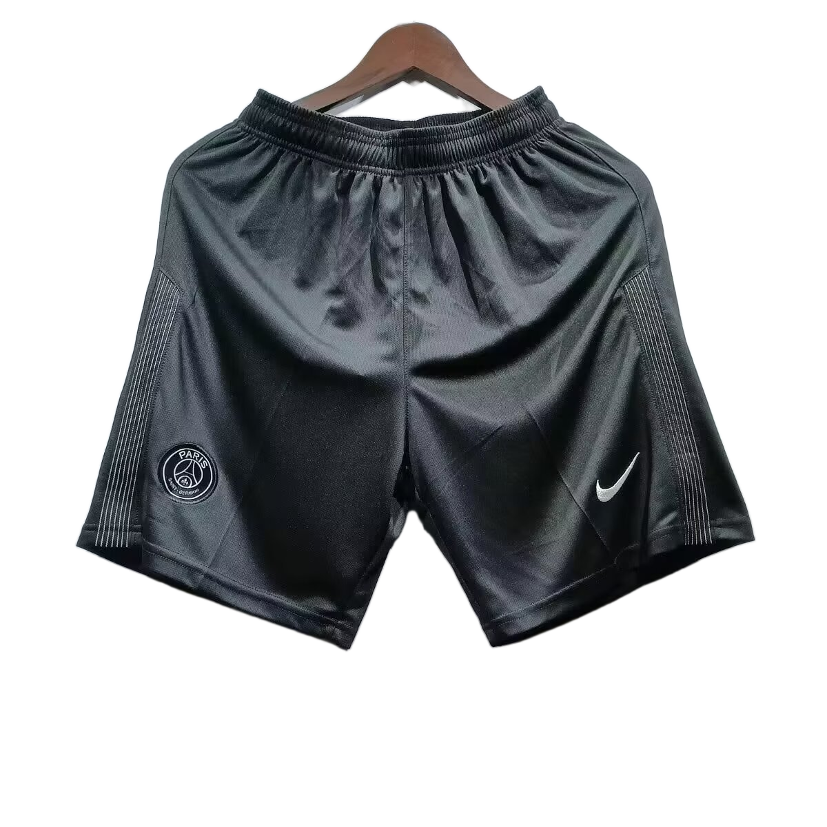 Paris Saint – Germain 2017/18 Shorts – Retro Version